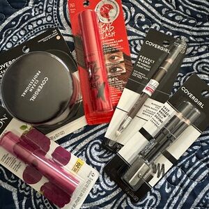 CoverGirl and Revlon Makeup Set ***42***